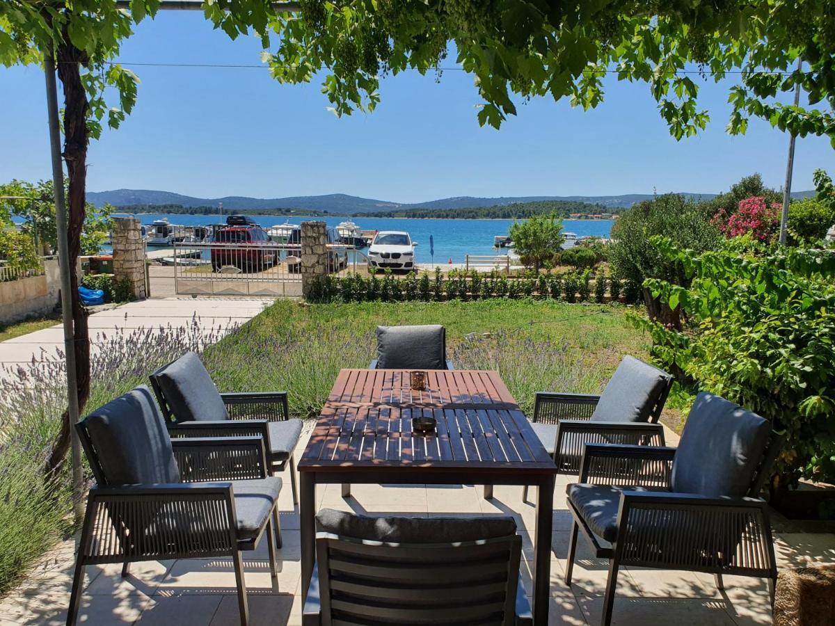 Apartments Villa Oliva Turanj Zewnętrze zdjęcie