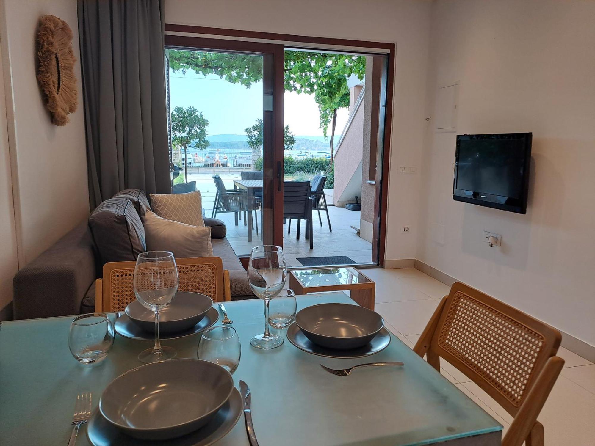 Apartments Villa Oliva Turanj Zewnętrze zdjęcie