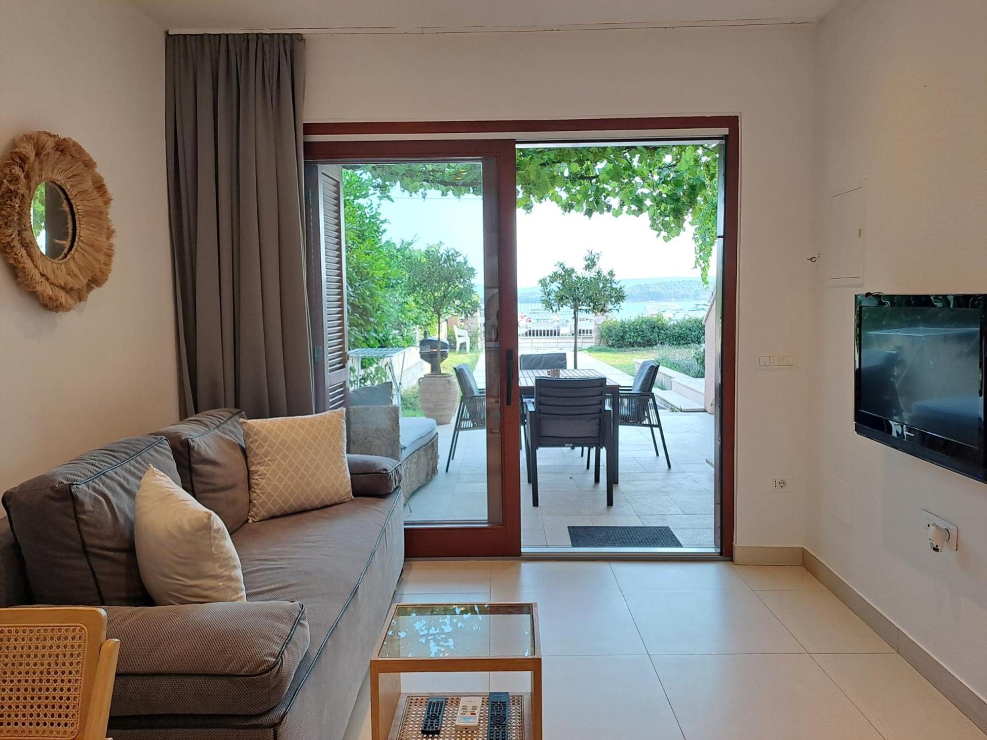 Apartments Villa Oliva Turanj Zewnętrze zdjęcie
