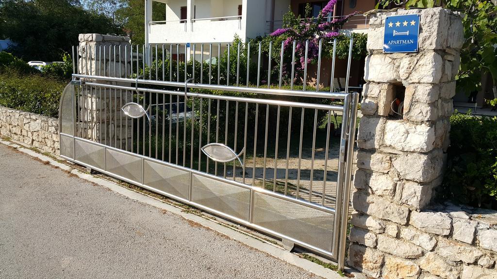 Apartments Villa Oliva Turanj Zewnętrze zdjęcie