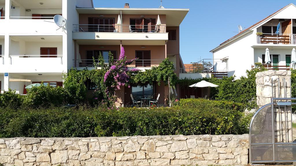 Apartments Villa Oliva Turanj Zewnętrze zdjęcie